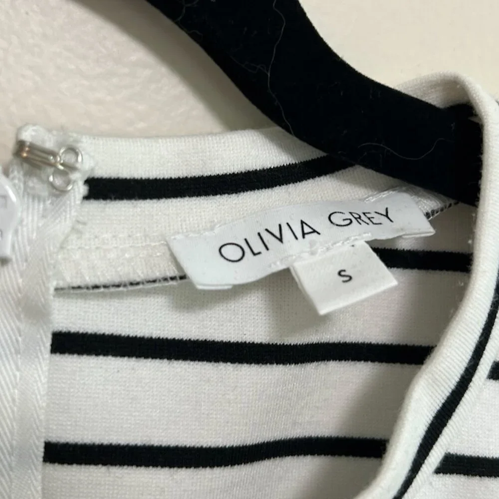 Olivia Grey Asymmetrical Striped Dress - Picture 2 of 6